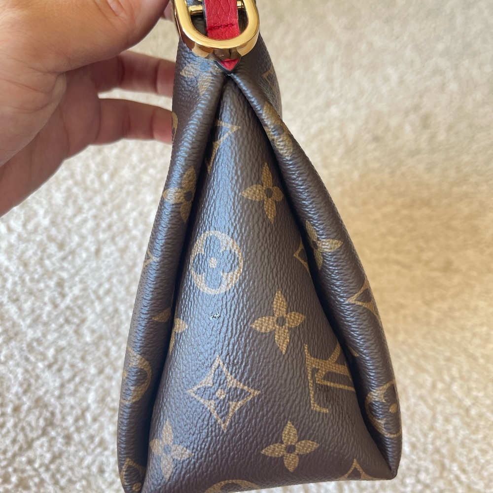 LV pouch. - Picture 10 of 10